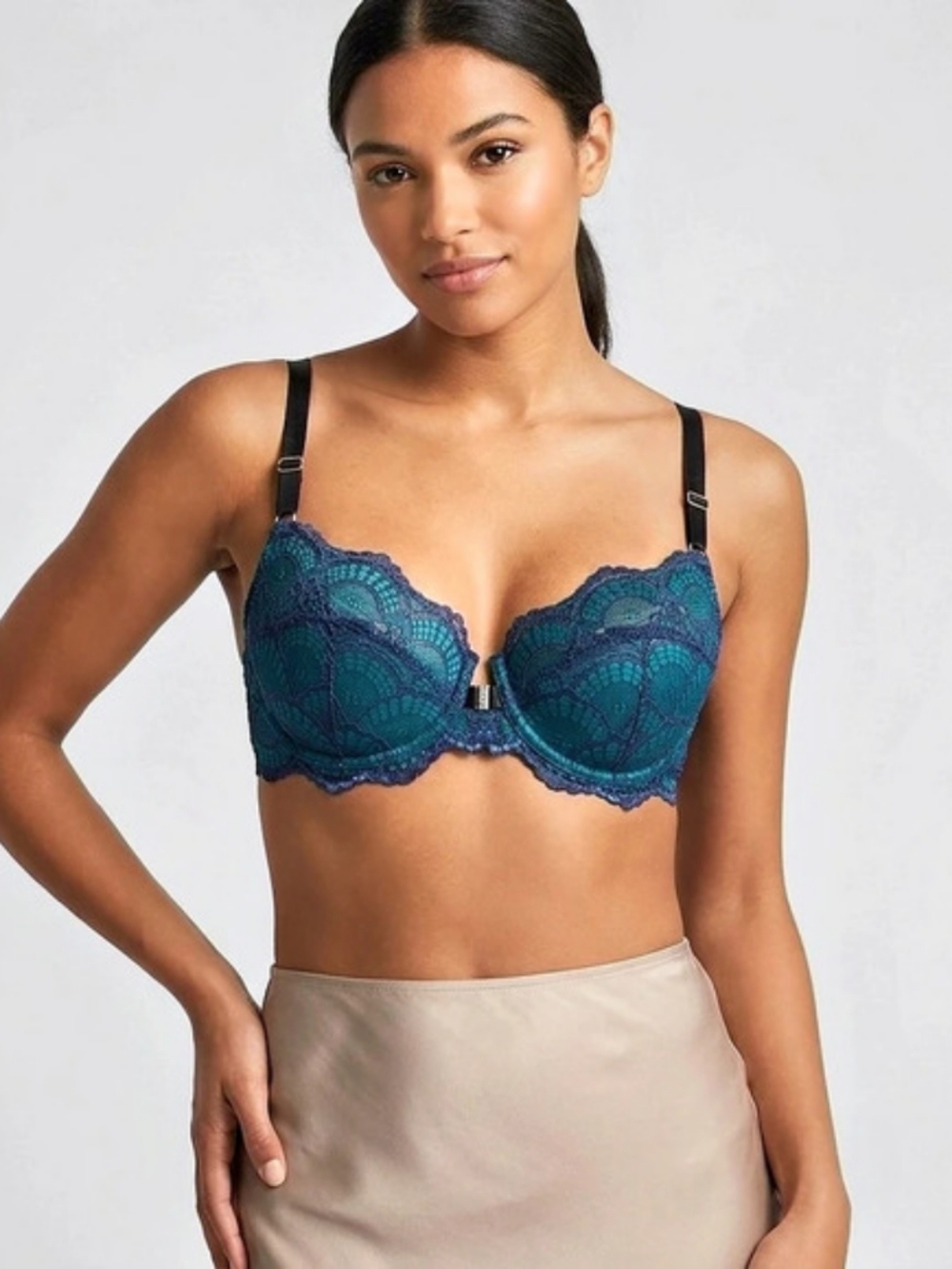 NWT Blush Victory Contour Push-Up Bra in Blue & Green Size: 32B